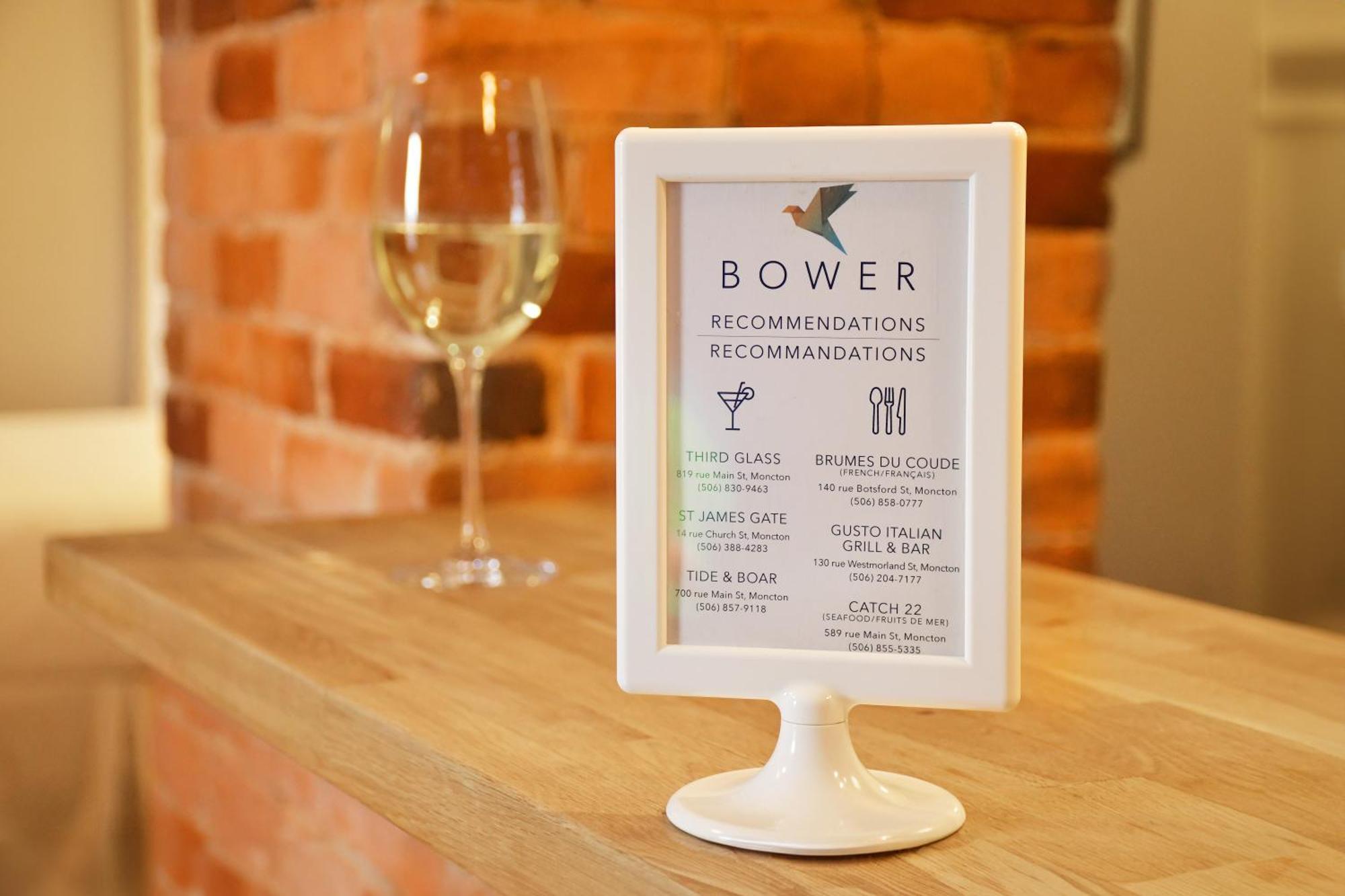 Chateau Queen By Bower Boutique Hotels Moncton Exterior photo